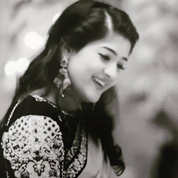 Meet your Posher, Sehrish - Picture 1 of 1